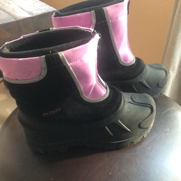 Itasca Pink Snow buster Kids Winter Boots - Picture 6 of 8